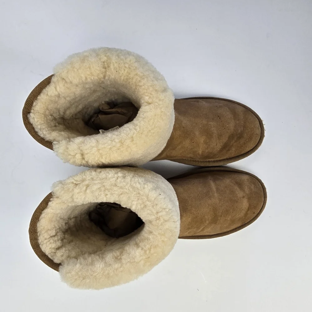 UGG Caitlin Chestnut Boots Size 7